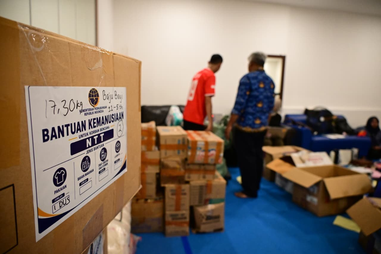 Bantuan kemanusiaan untuk korban bencana NTT